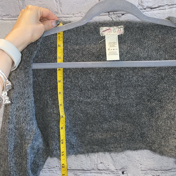 NWOT Free People Prima Donna Knit
Bolero - One Size - Gray - Picture 14 of 17